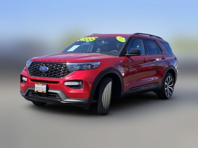 2022 Ford Explorer ST