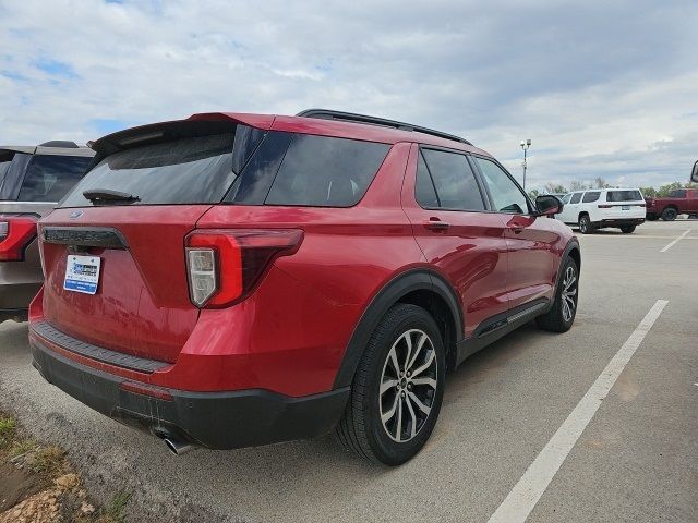 2022 Ford Explorer ST