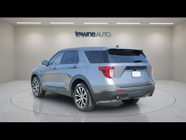 2022 Ford Explorer ST