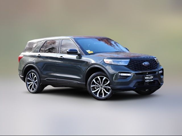 2022 Ford Explorer ST