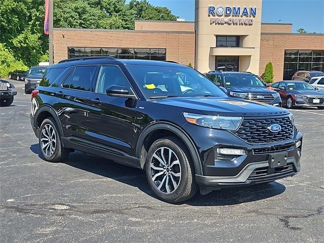 2022 Ford Explorer ST