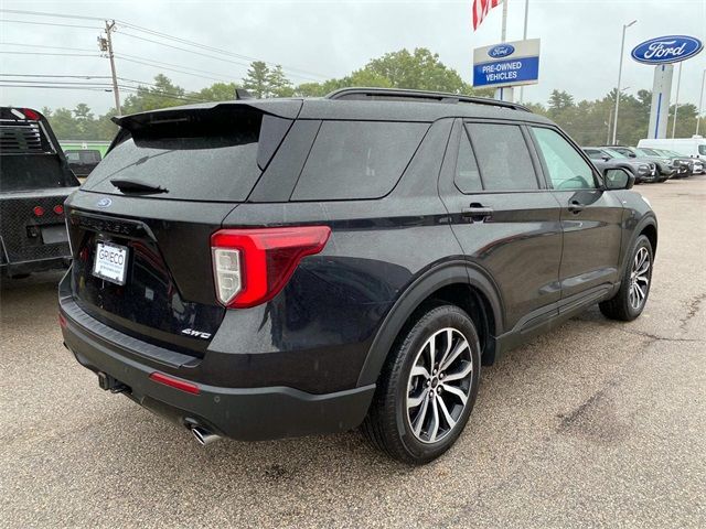 2022 Ford Explorer ST