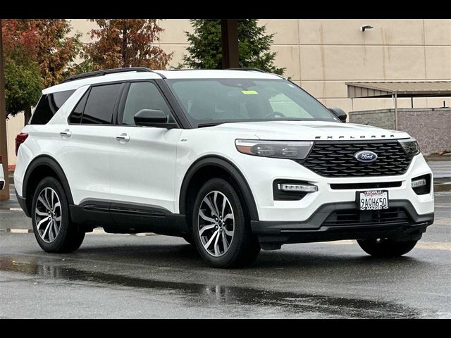 2022 Ford Explorer ST