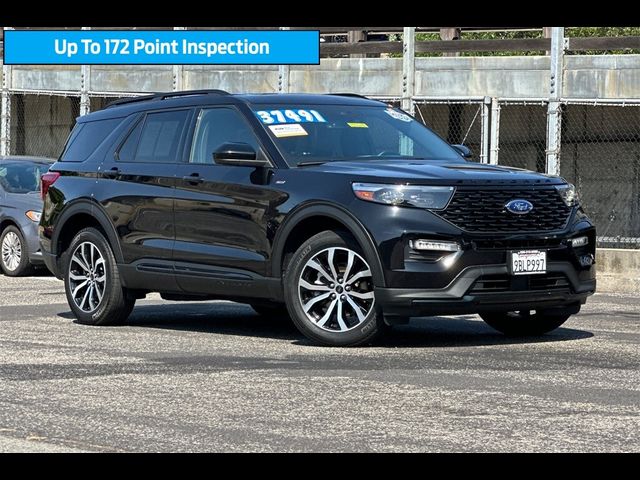 2022 Ford Explorer ST