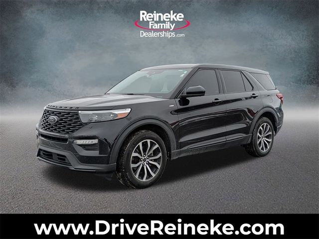 2022 Ford Explorer ST