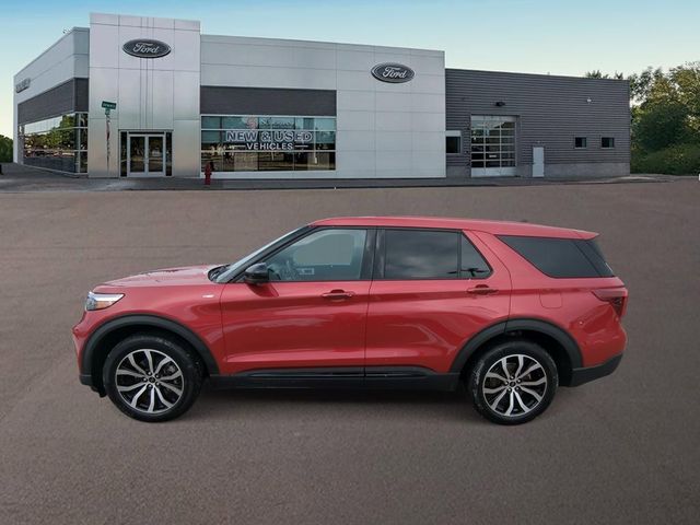 2022 Ford Explorer ST