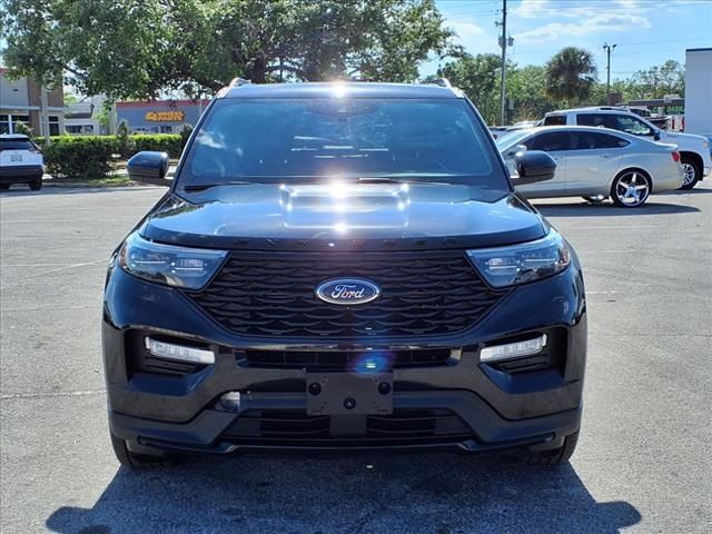 2022 Ford Explorer ST-Line