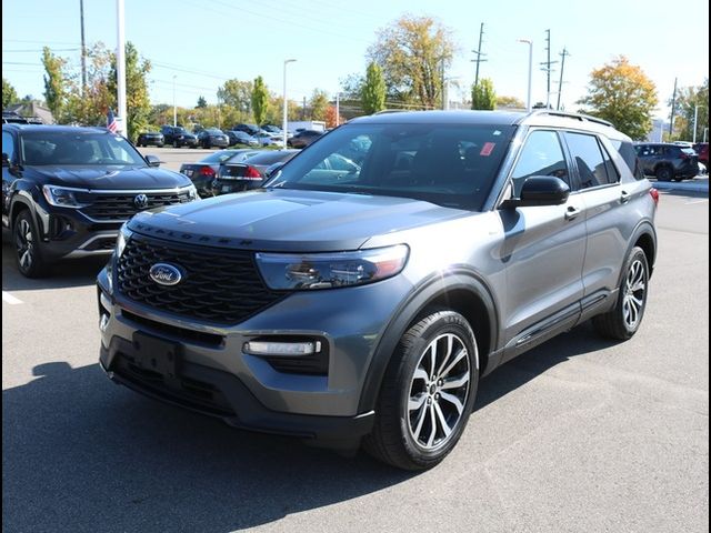 2022 Ford Explorer ST