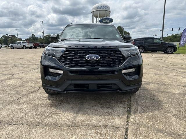 2022 Ford Explorer ST-Line