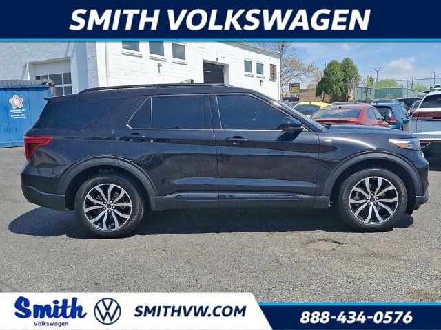 2022 Ford Explorer ST