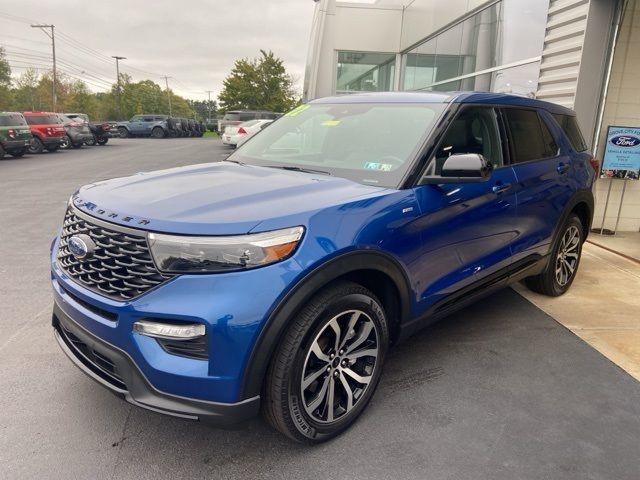 2022 Ford Explorer ST