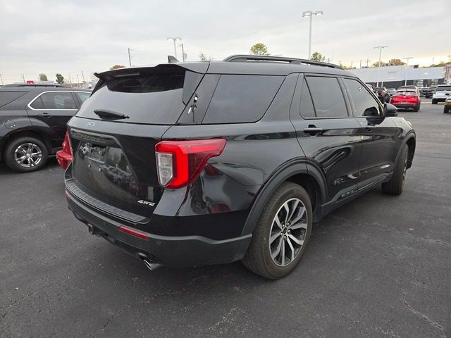 2022 Ford Explorer ST