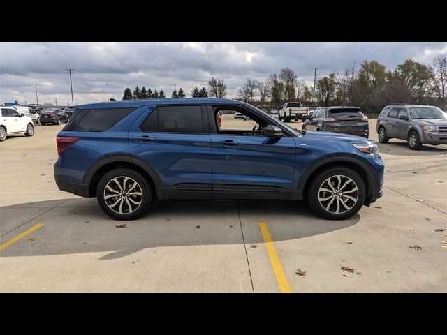 2022 Ford Explorer ST