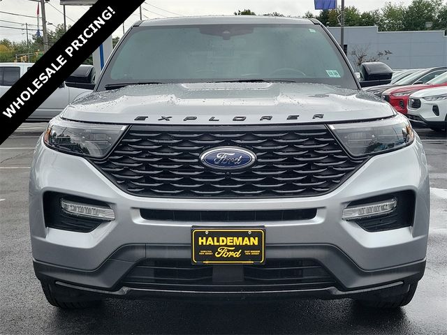 2022 Ford Explorer ST