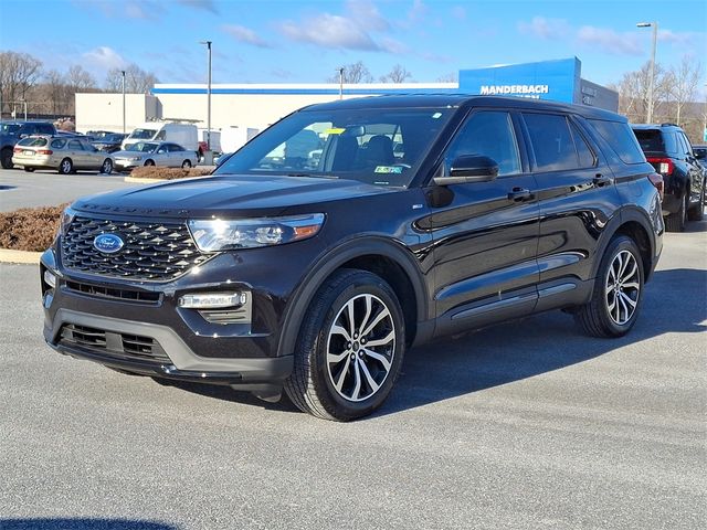 2022 Ford Explorer ST