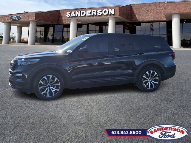2022 Ford Explorer ST-Line