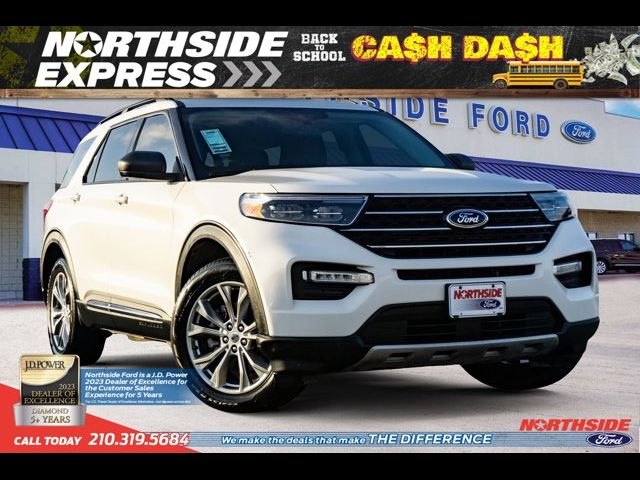 2022 Ford Explorer XLT