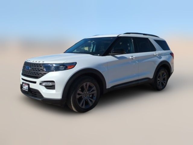 2022 Ford Explorer XLT