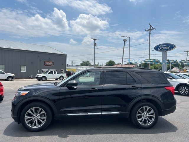 2022 Ford Explorer XLT