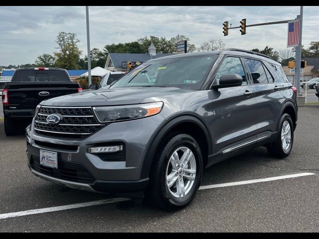 2022 Ford Explorer XLT