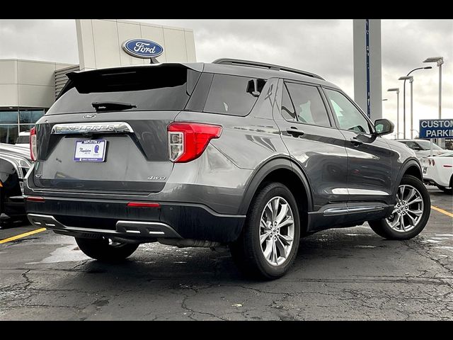 2022 Ford Explorer XLT