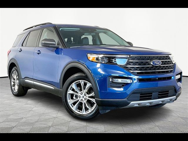 2022 Ford Explorer XLT