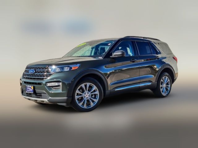 2022 Ford Explorer XLT