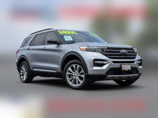 2022 Ford Explorer XLT