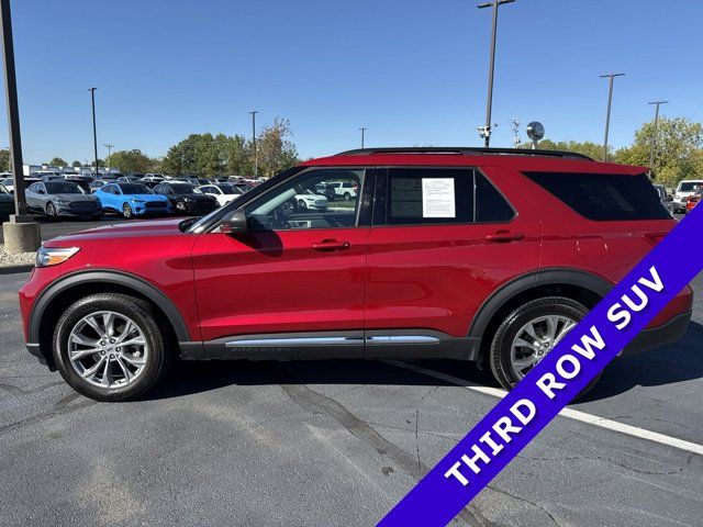 2022 Ford Explorer XLT