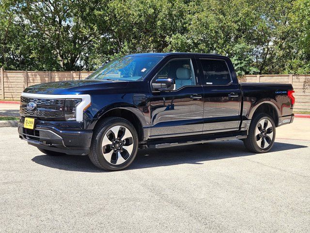 2022 Ford F-150 Lightning Platinum