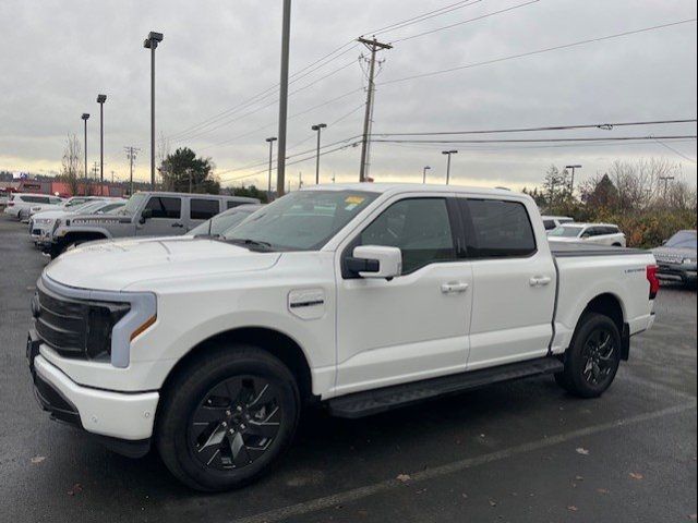 2022 Ford F-150 Lightning LARIAT