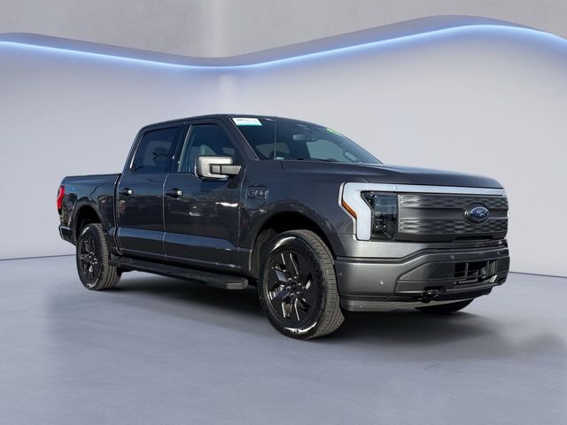 2022 Ford F-150 Lightning LARIAT