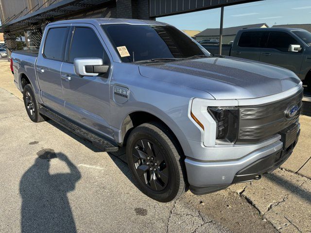 2022 Ford F-150 Lightning LARIAT