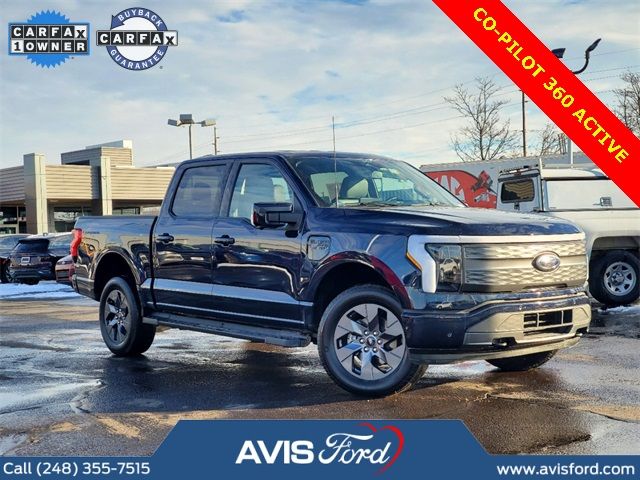 2022 Ford F-150 Lightning LARIAT