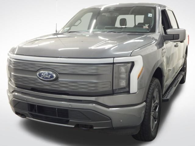 2022 Ford F-150 Lightning LARIAT