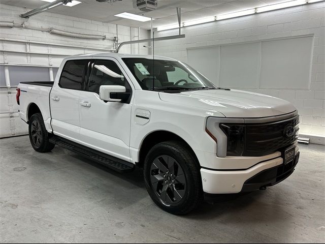 2022 Ford F-150 Lightning LARIAT