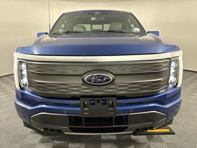 2022 Ford F-150 Lightning LARIAT