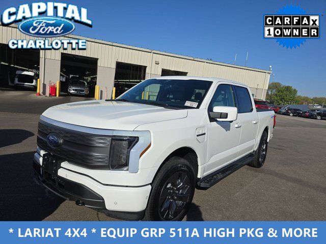 2022 Ford F-150 Lightning LARIAT