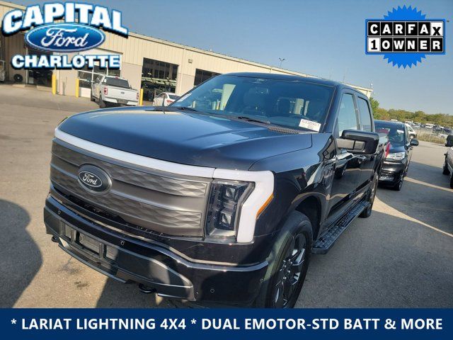 2022 Ford F-150 Lightning LARIAT