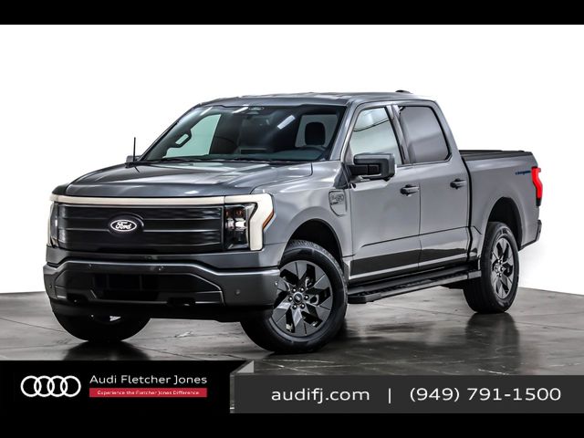 2022 Ford F-150 Lightning LARIAT