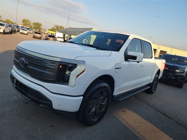 2022 Ford F-150 Lightning LARIAT