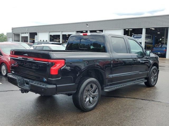 2022 Ford F-150 Lightning LARIAT