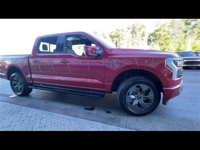 2022 Ford F-150 Lightning LARIAT