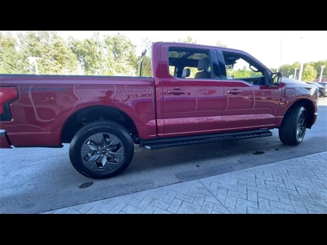 2022 Ford F-150 Lightning LARIAT