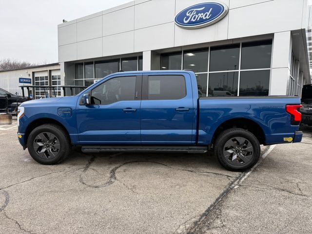 2022 Ford F-150 Lightning LARIAT