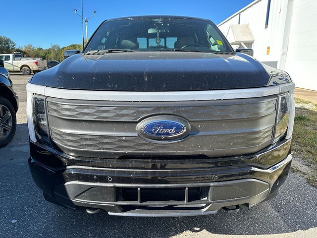 2022 Ford F-150 Lightning LARIAT