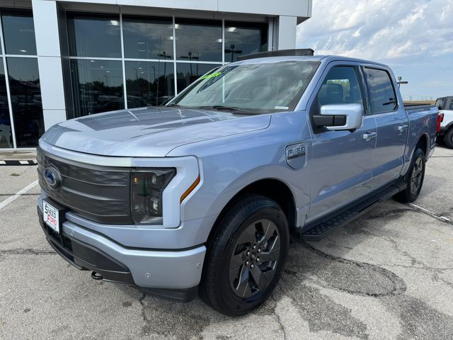 2022 Ford F-150 Lightning LARIAT