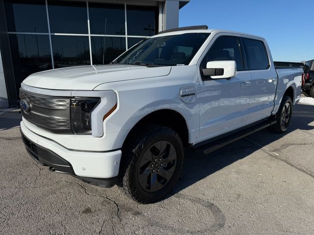 2022 Ford F-150 Lightning LARIAT