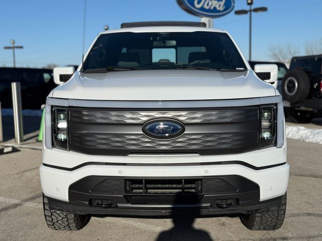 2022 Ford F-150 Lightning LARIAT