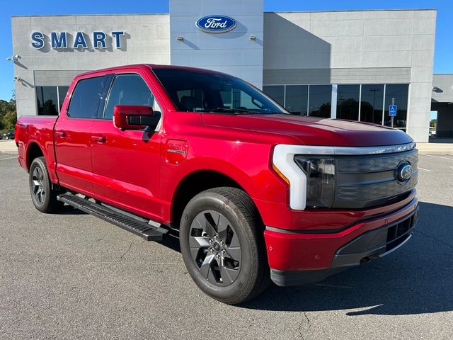 2022 Ford F-150 Lightning LARIAT